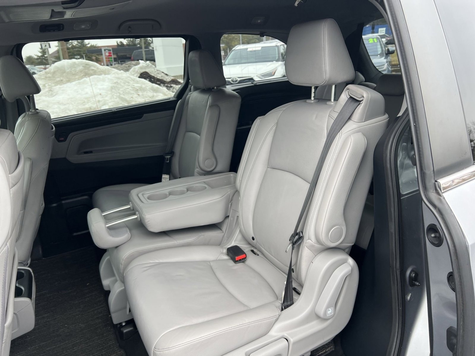 Used 2023 Honda Odyssey Touring image 25