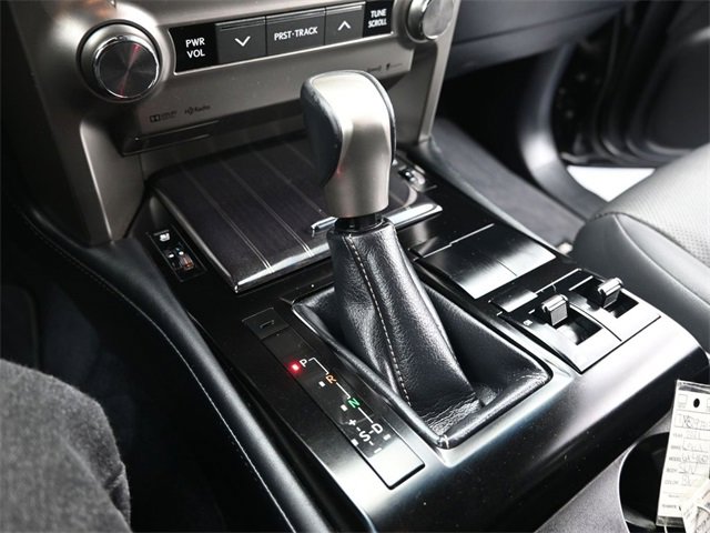 Used 2021 Lexus GX 460 Premium image 16