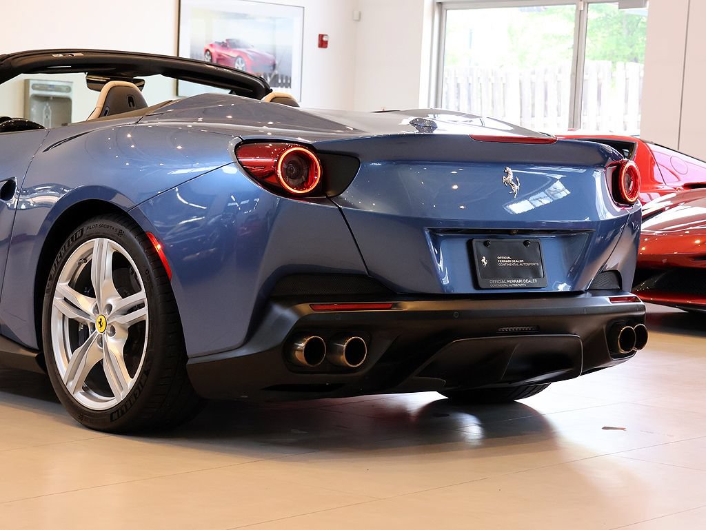 Certified 2020 Ferrari Portofino RWD image 70