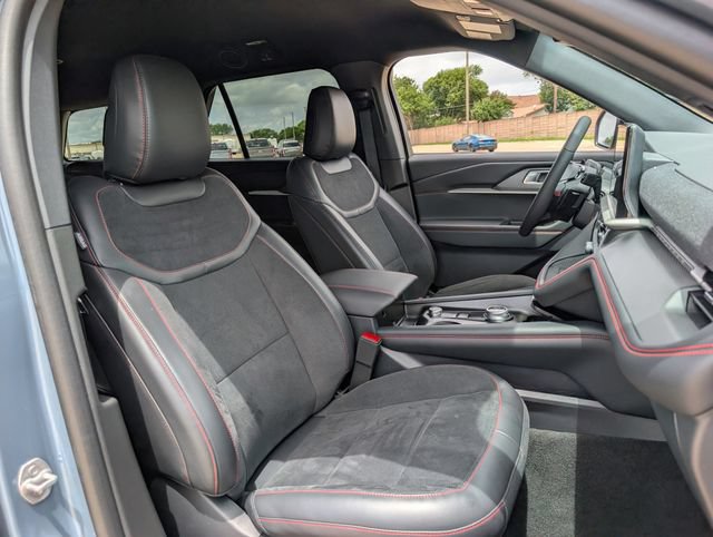 Used 2025 Ford Explorer ST AWD/4WD image 25