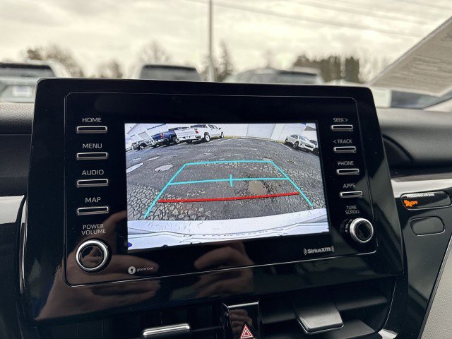 Used 2024 Toyota Camry SE image 22