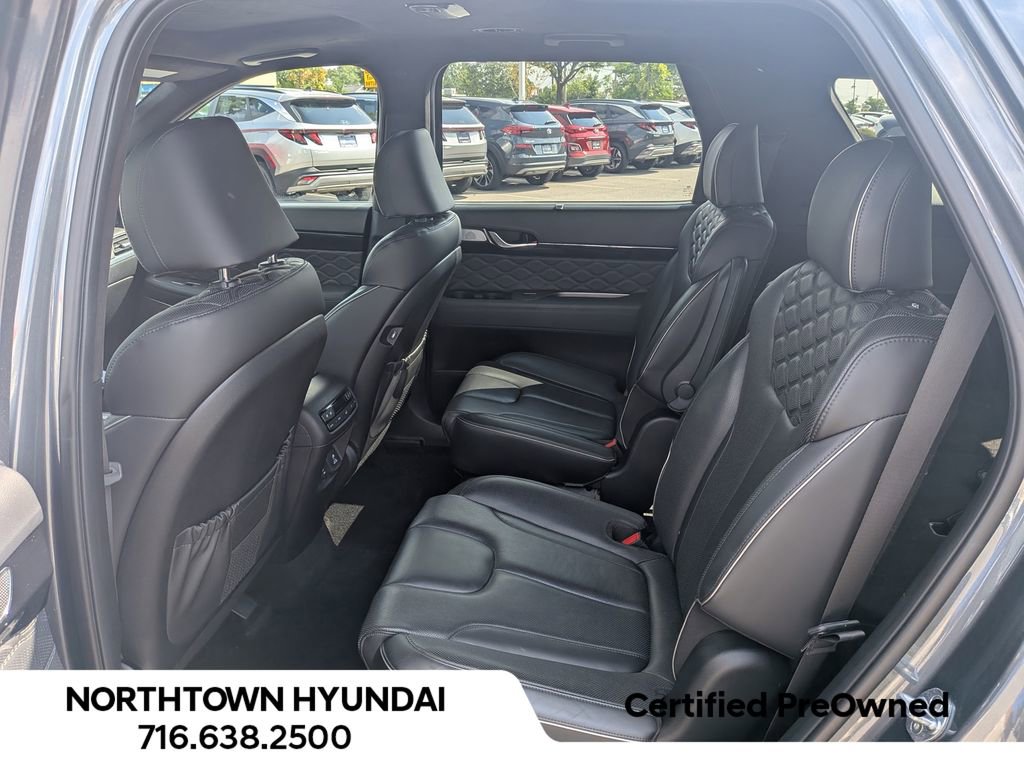 Used 2022 Hyundai Palisade Calligraphy image 10