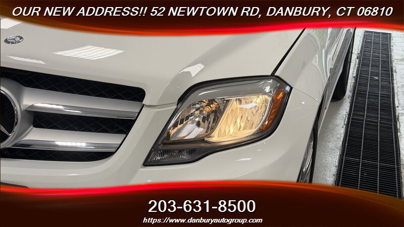 Used 2014 Mercedes-Benz GLK 350 4MATIC image 9