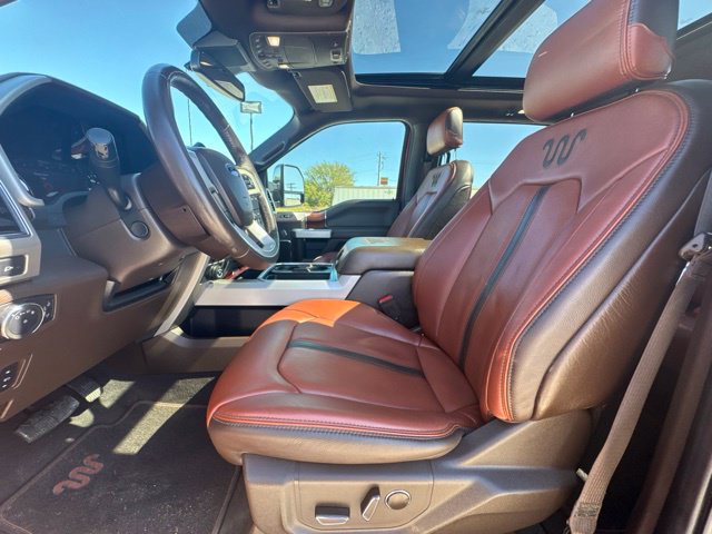 Used 2022 Ford F350 King Ranch w/ Tremor Off-Road Package AWD/4WD image 2