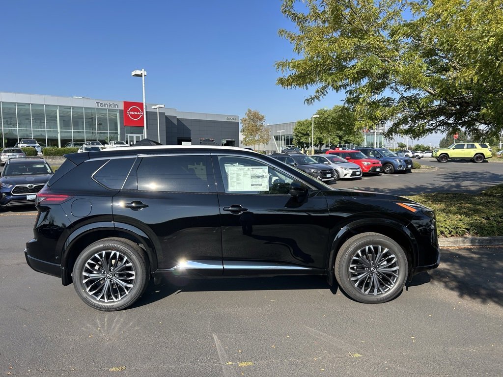 New 2026 Nissan Rogue Platinum image 4