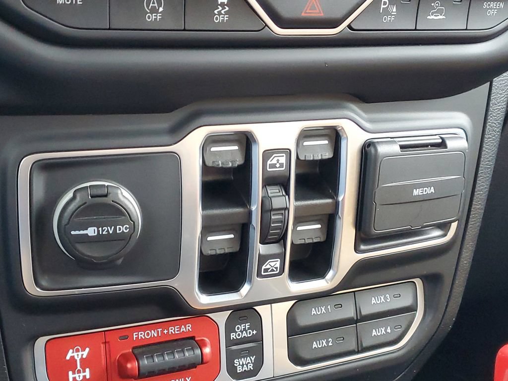 Used 2021 Jeep Gladiator Rubicon AWD/4WD image 24
