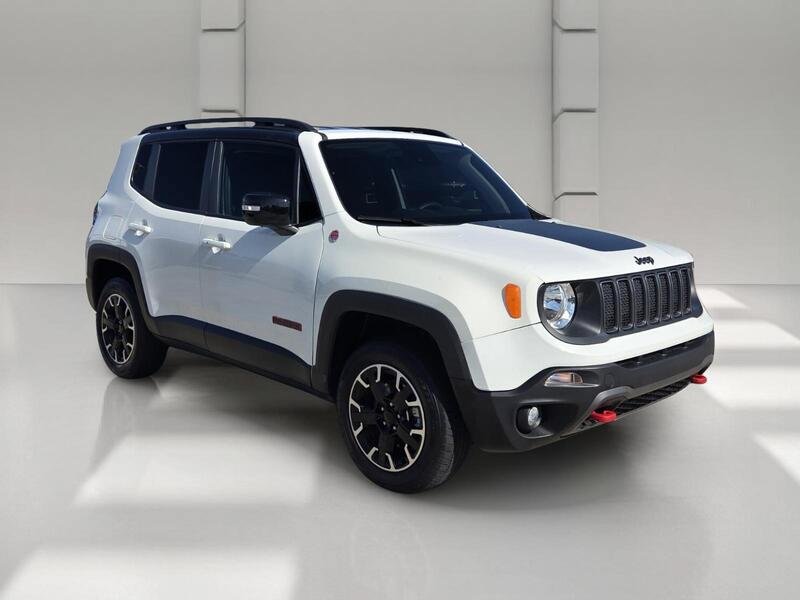 Certified 2023 Jeep Renegade Trailhawk AWD/4WD image 7