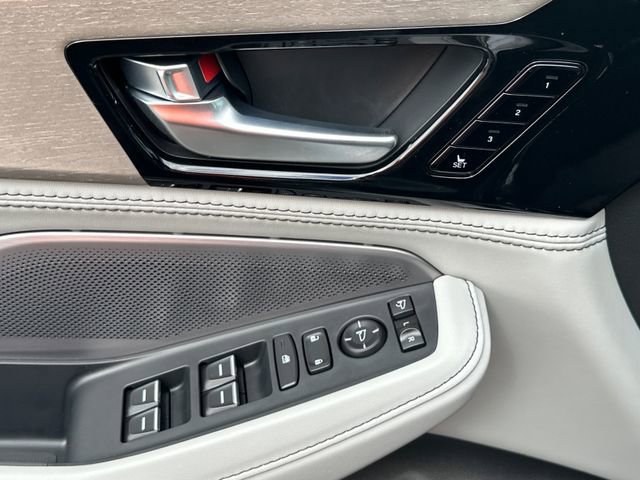 New 2026 Acura MDX SH-AWD w/ Advance Package image 17