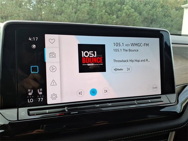 Used 2024 Volkswagen Atlas SE image 19