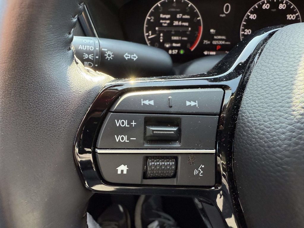 Used 2025 Honda CR-V EX-L image 21