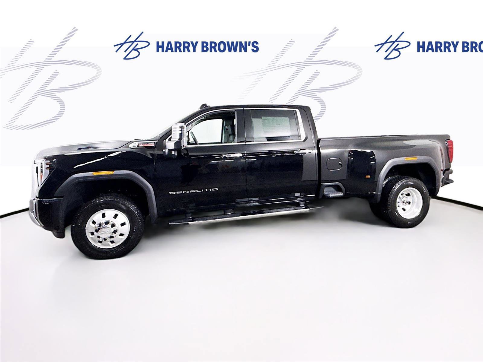 New 2026 GMC Sierra 3500 Denali w/ Denali Reserve Package image 31