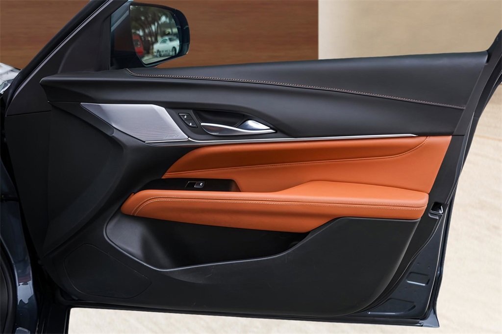 Certified 2021 Cadillac CT4 Premium Luxury image 30