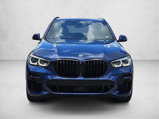 Used 2022 BMW X5 xDrive40i w/ M Sport Package image 2