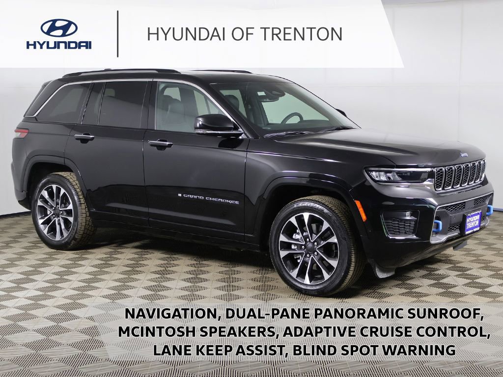 Used 2022 Jeep Grand Cherokee Overland AWD/4WD image 1