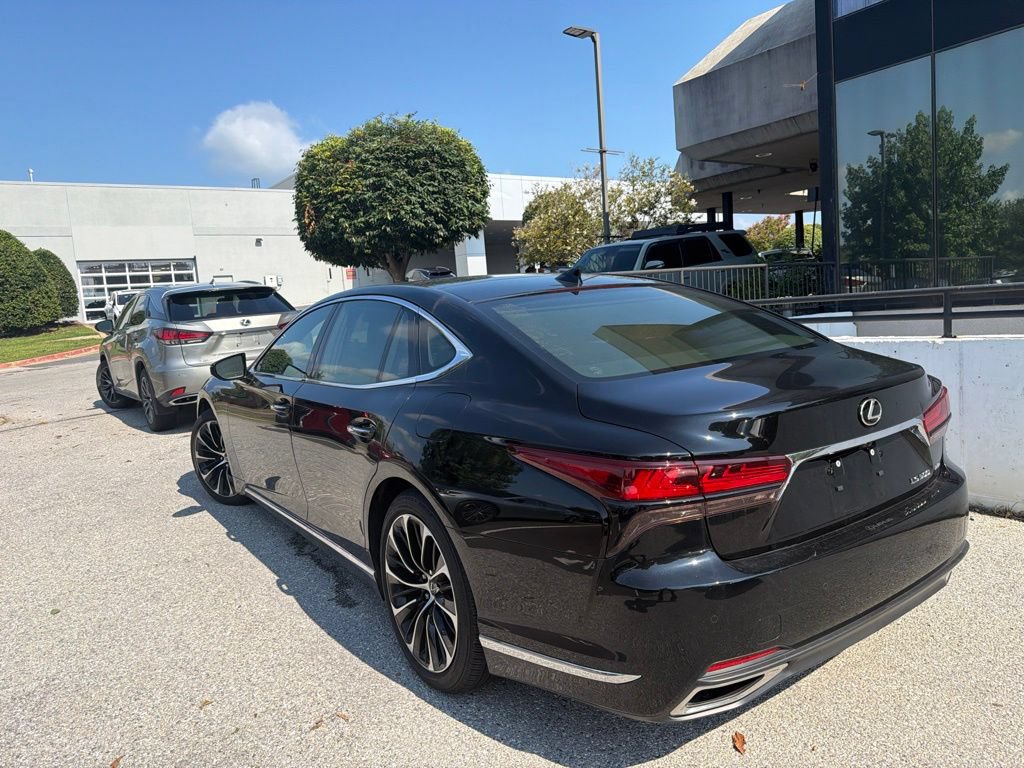 Used 2023 Lexus LS 500 AWD w/ Luxury Package image 18