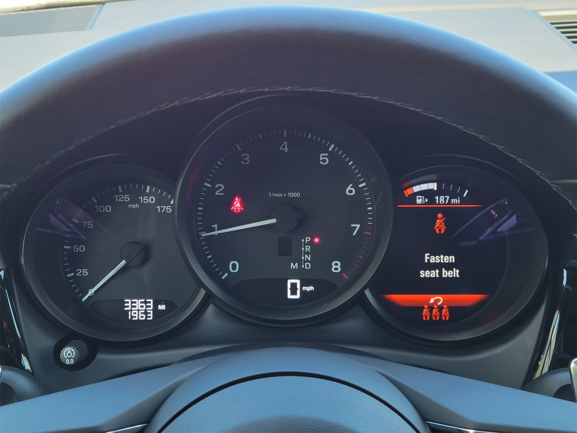 Certified 2025 Porsche Macan image 15