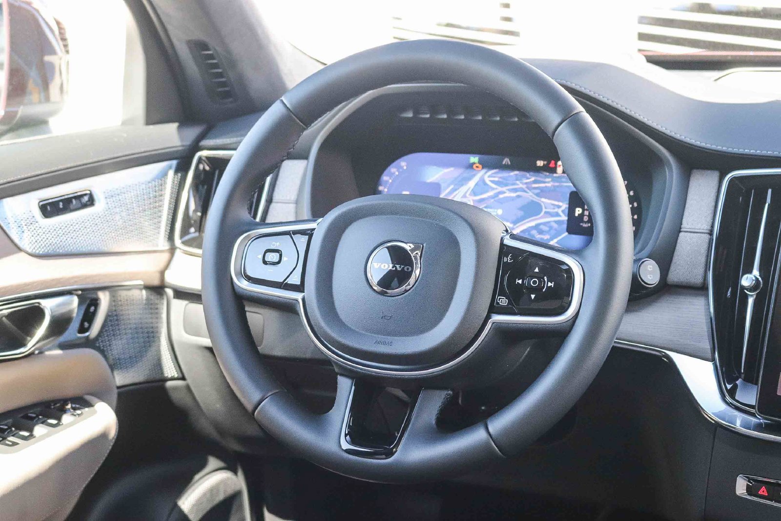 New 2027 Volvo XC90 B6 Ultra AWD/4WD image 15