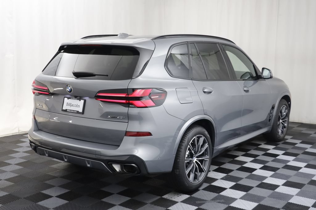 Used 2026 BMW X5 xDrive40i w/ M Sport Package AWD/4WD image 19