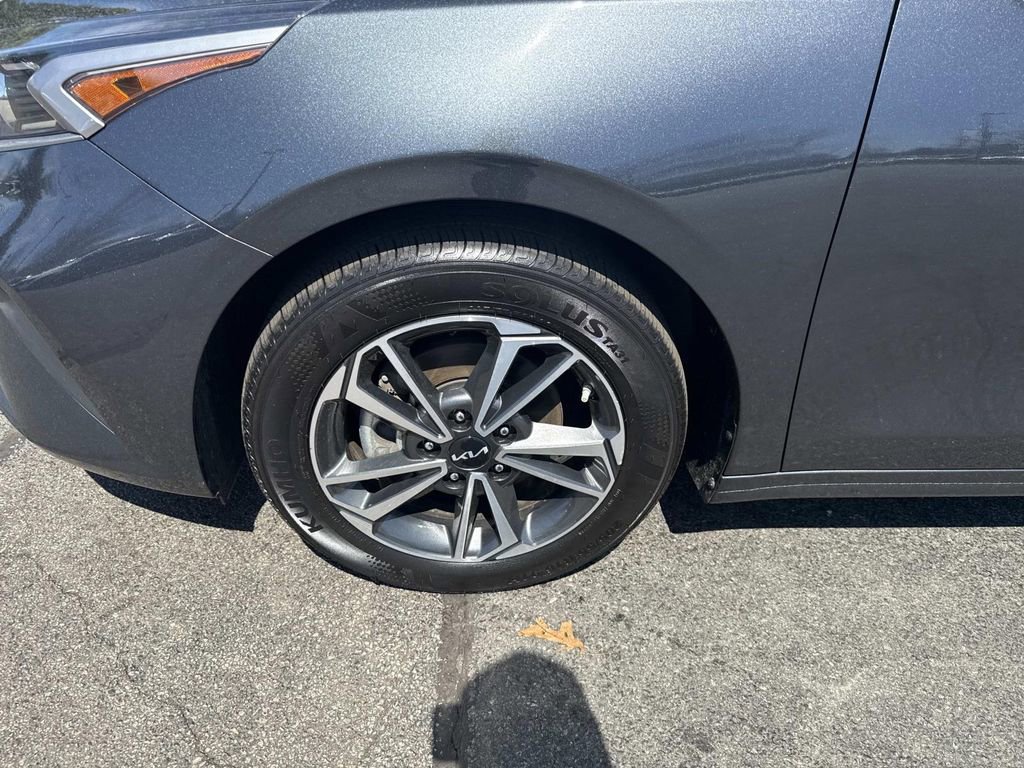 Used 2023 Kia Forte LXS image 10