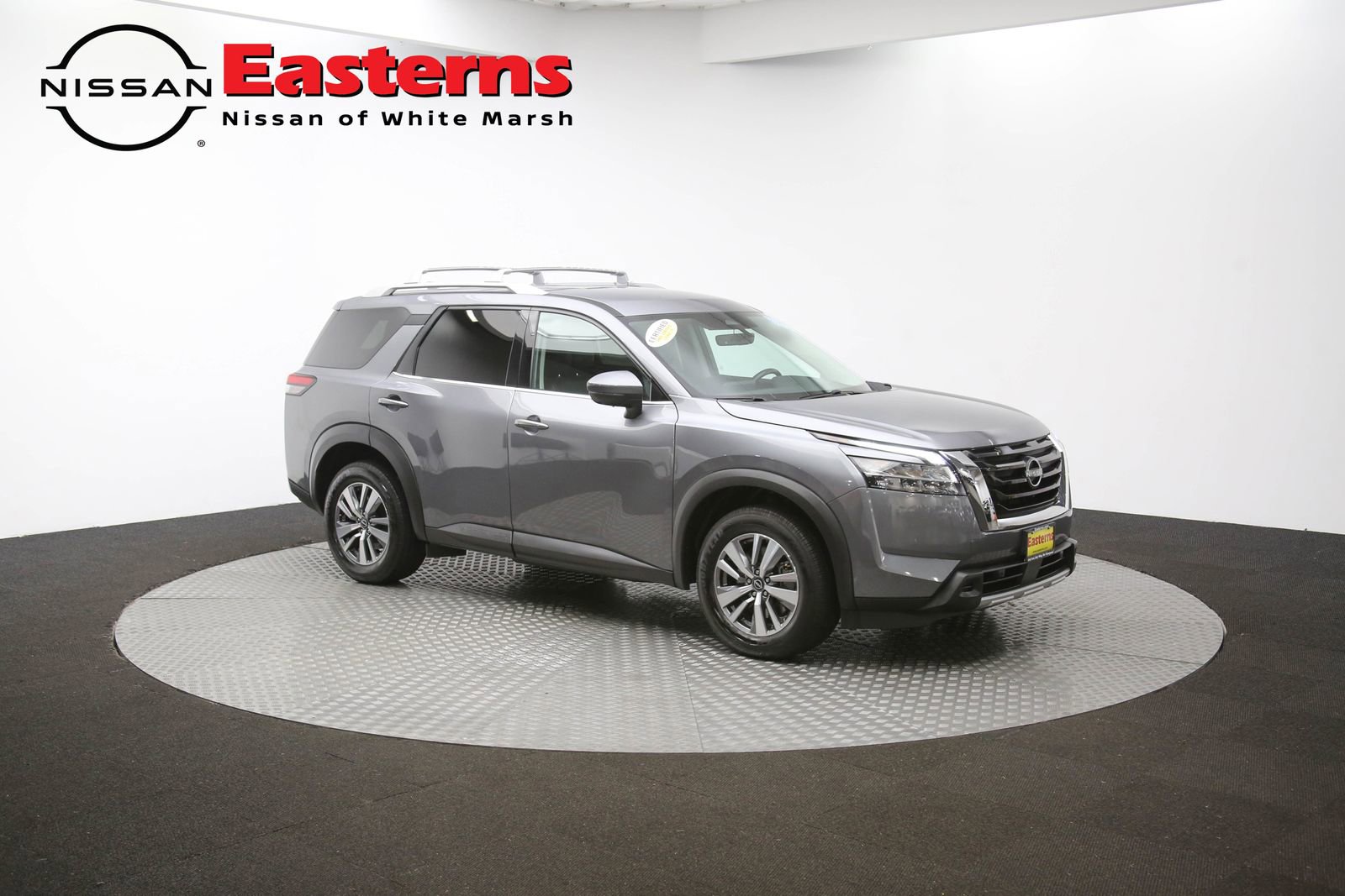 Used 2023 Nissan Pathfinder SL image 93