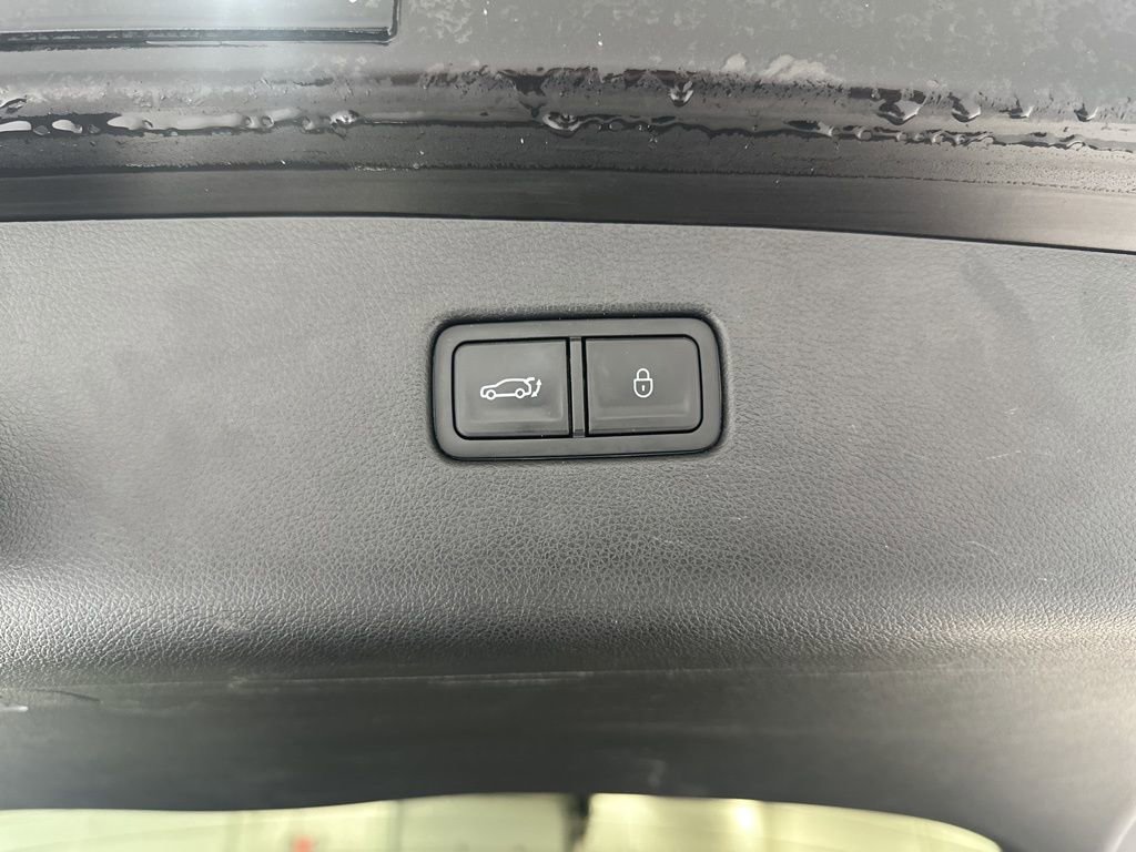 Used 2023 Genesis GV70 2.5T Select w/ Select Package image 31