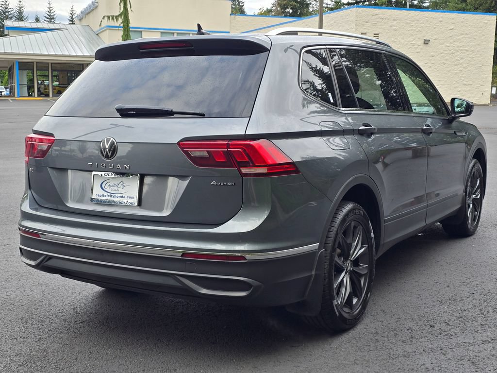 Used 2022 Volkswagen Tiguan SE AWD/4WD image 27