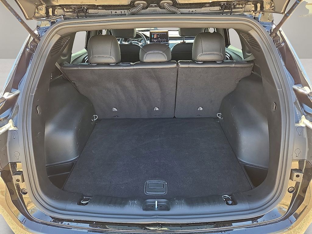 Used 2025 Jeep Compass Limited image 14