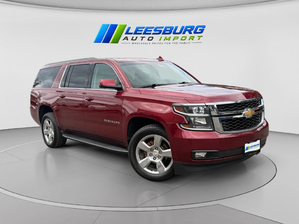 Used 2017 Chevrolet Suburban LT AWD/4WD image 7