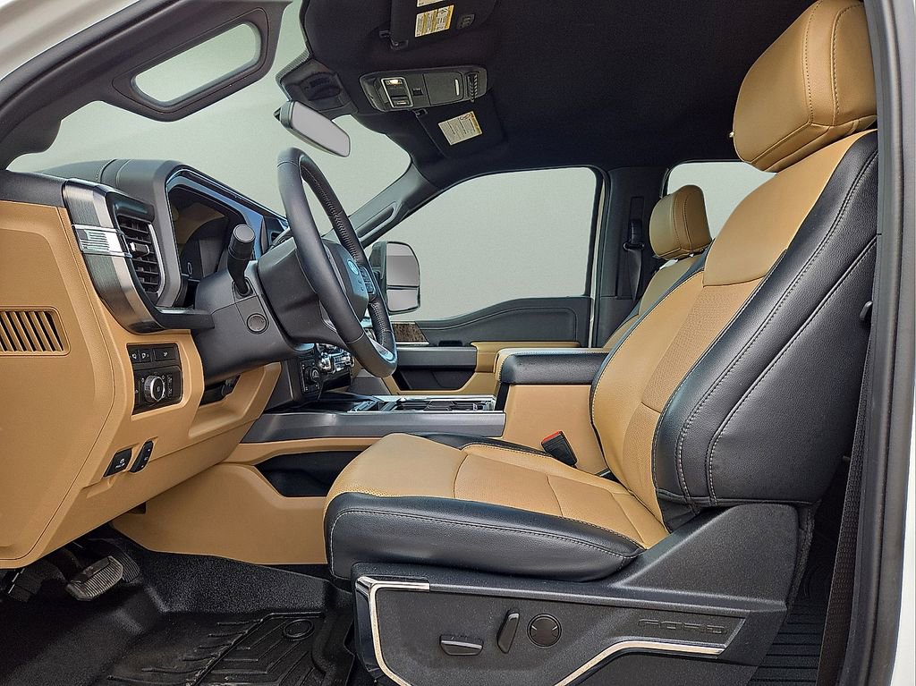 Used 2024 Ford F250 Lariat w/ Tremor Off-Road Package image 26