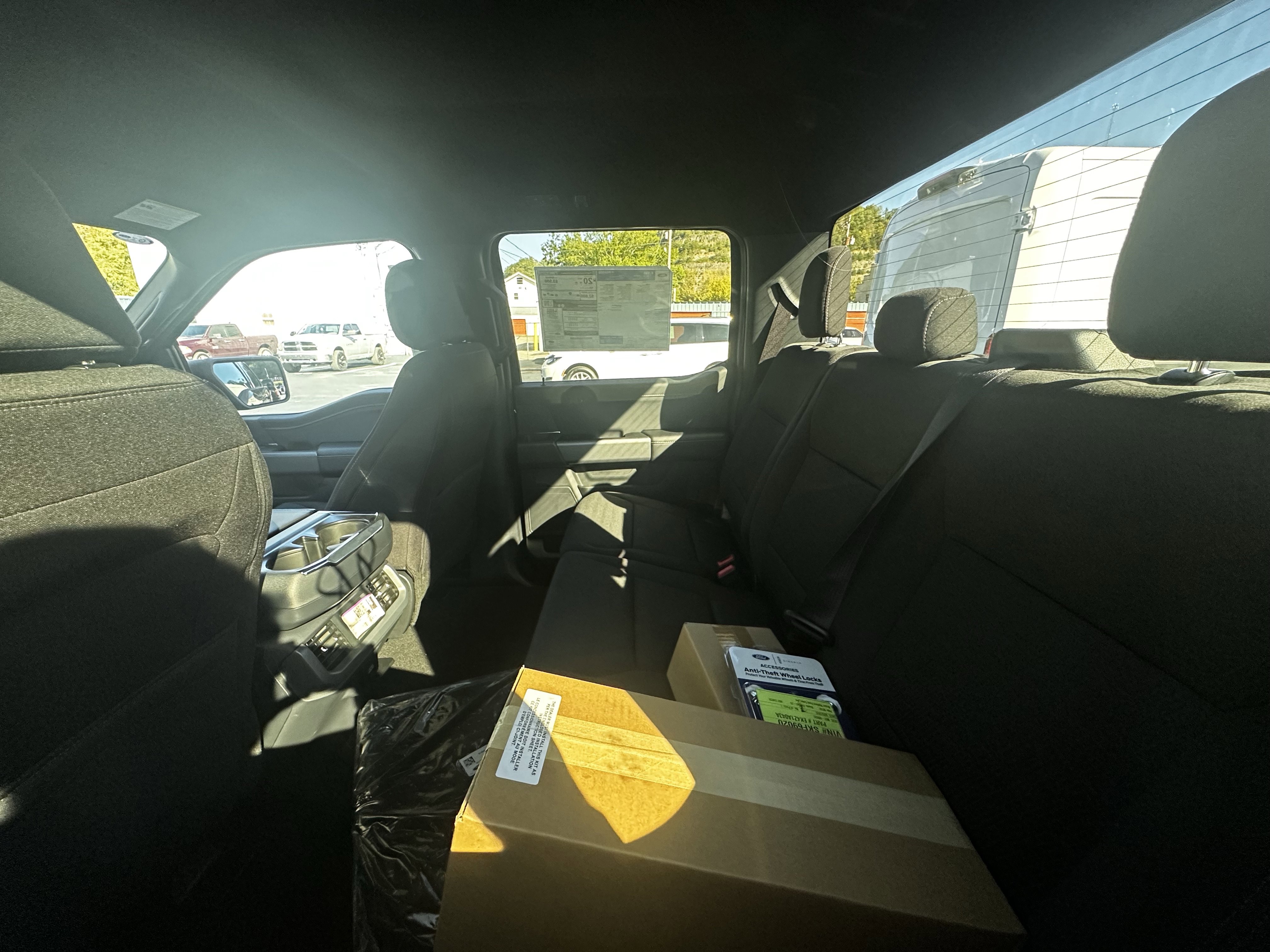 New 2025 Ford F150 XLT w/ Equipment Group 301A Standard image 11