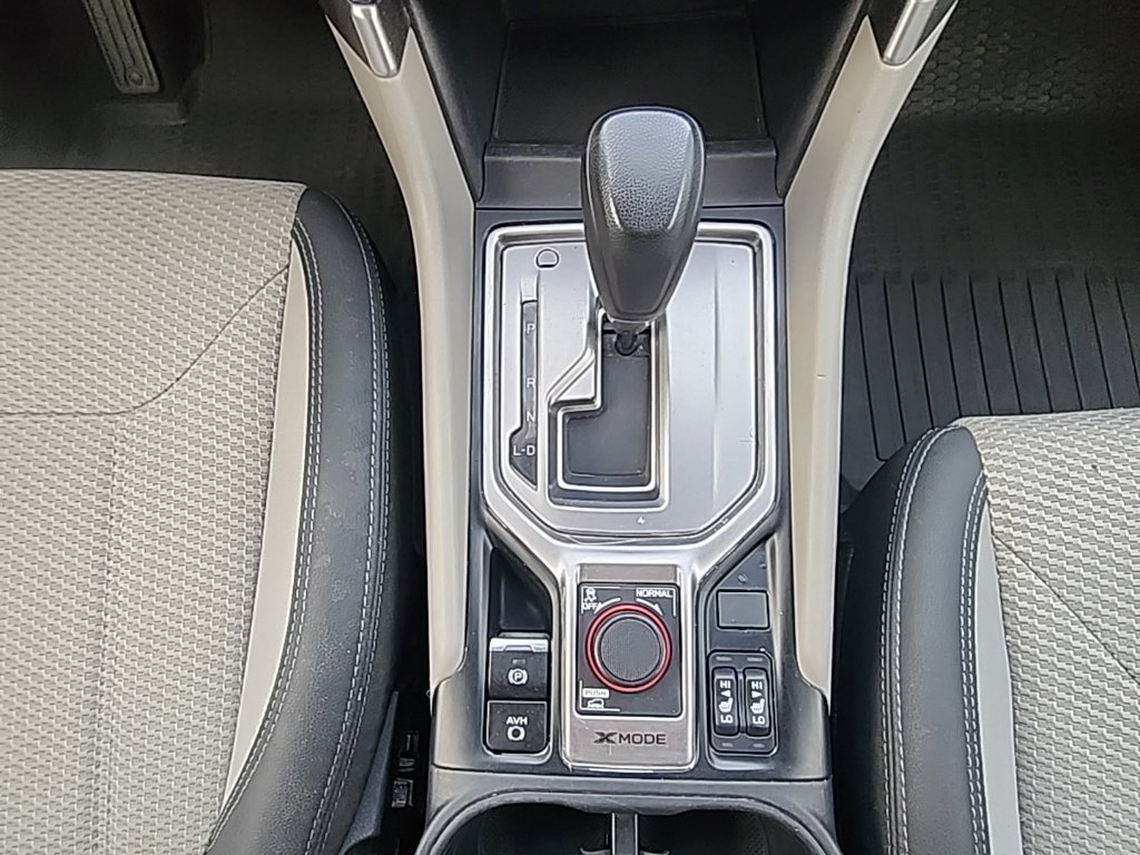 Used 2019 Subaru Forester Premium AWD/4WD image 23