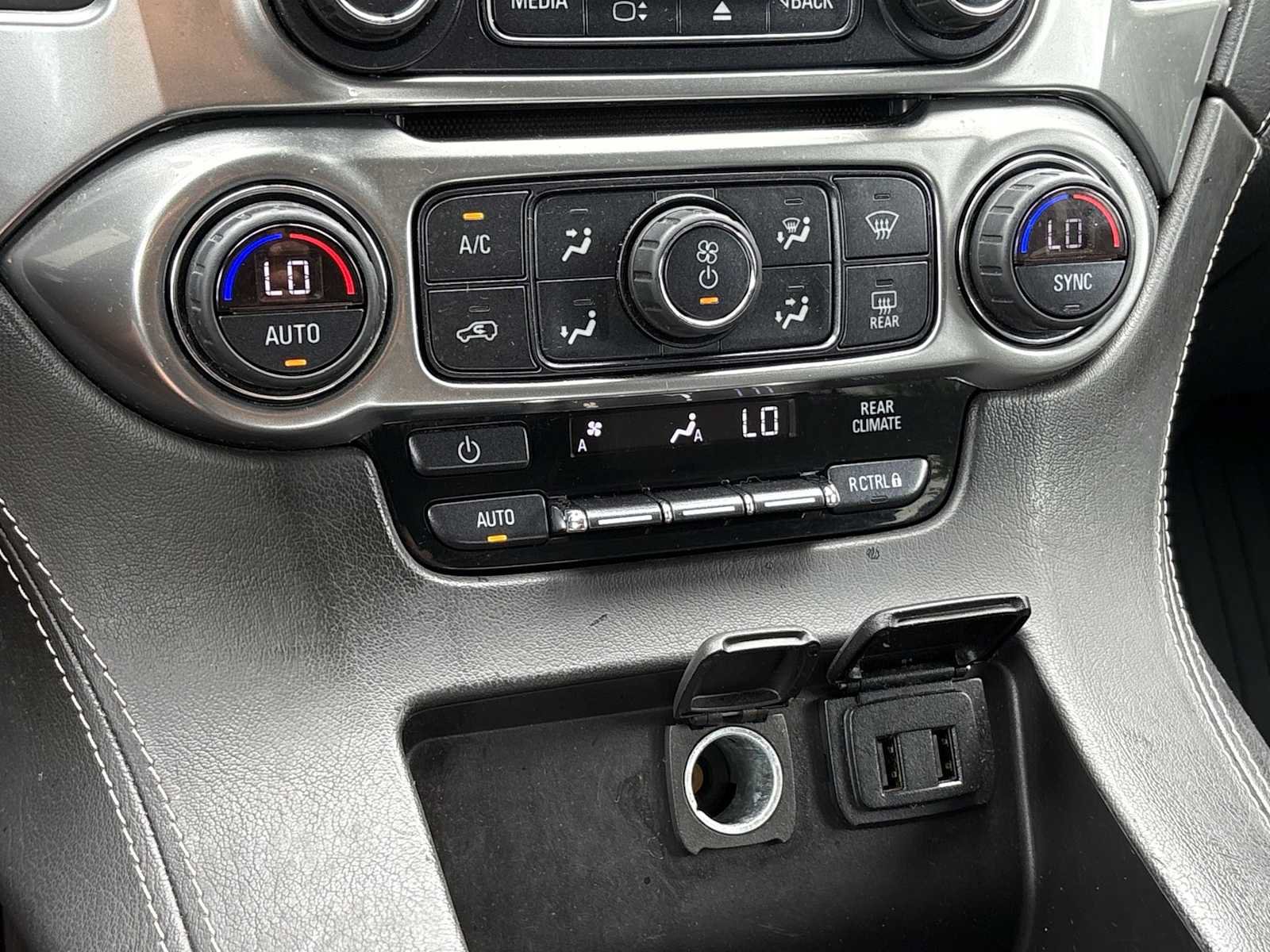 Used 2020 Chevrolet Tahoe LS w/ Max Trailering Package AWD/4WD image 16