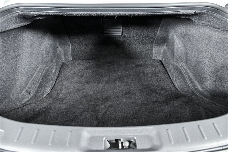 Used 2009 Nissan GT-R Premium AWD/4WD image 12