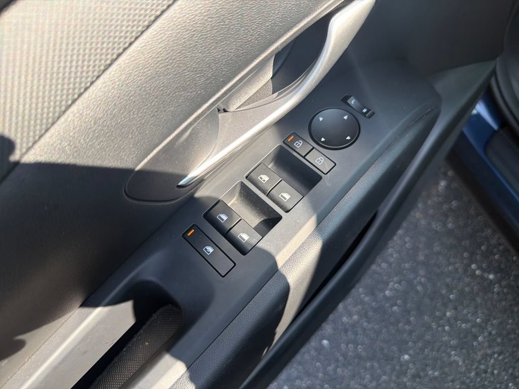 Certified 2026 Hyundai Tucson SE AWD/4WD image 12