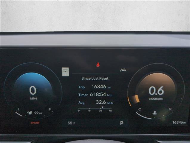 Certified 2025 Hyundai Kona Limited image 10