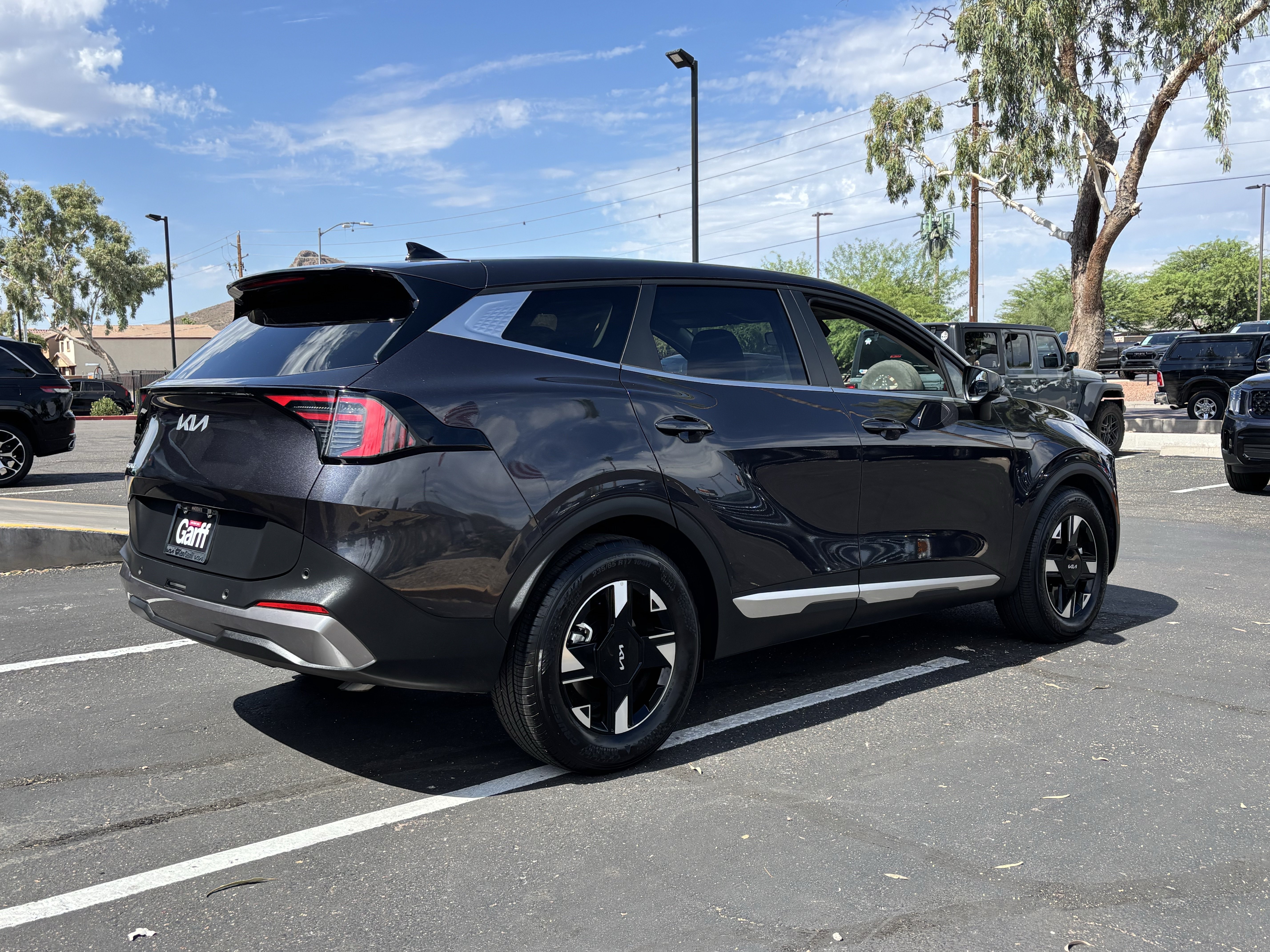 Certified 2026 Kia Sportage LX FWD image 3