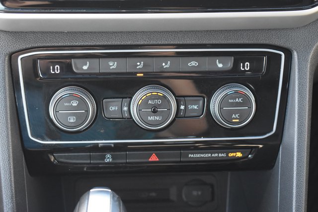 Used 2022 Volkswagen Atlas Cross Sport SE image 27