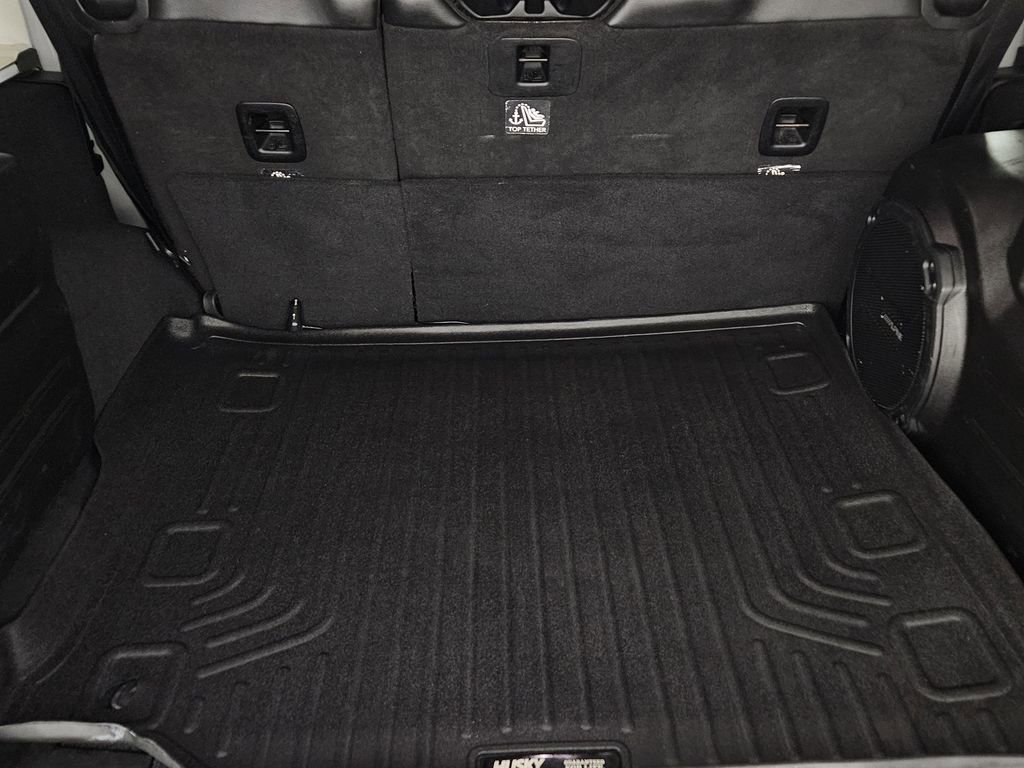 Used 2018 Jeep Wrangler Unlimited Rubicon AWD/4WD image 33