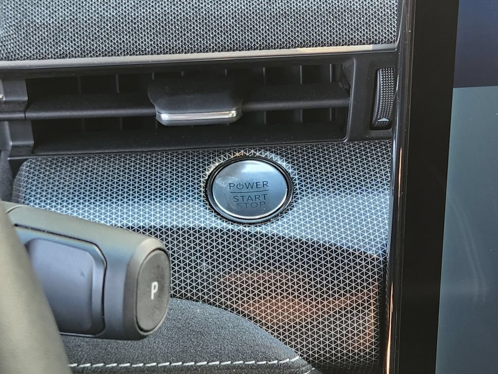 Certified 2025 Ford Mustang Mach-E GT AWD/4WD image 28