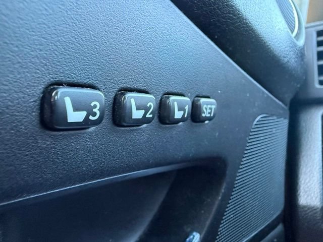 Used 2011 Lexus RX 350 AWD w/ Premium Pkg image 26