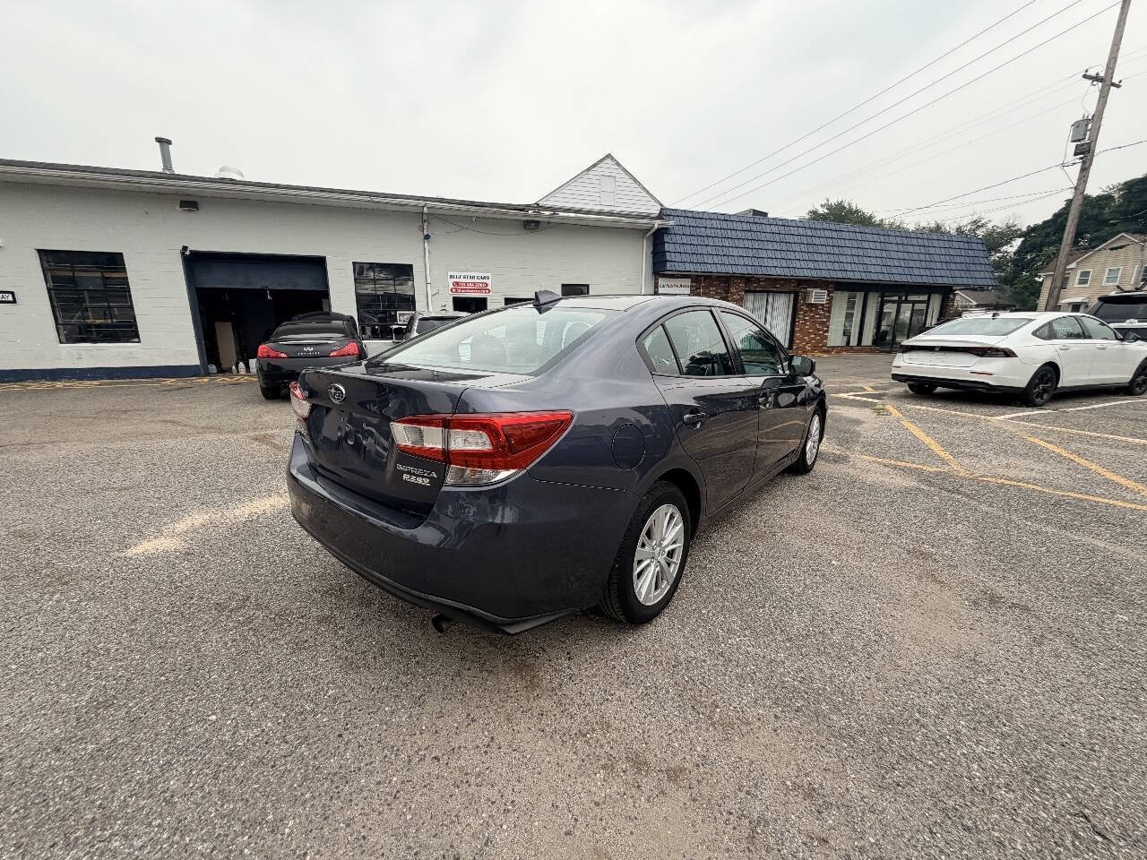 Used 2017 Subaru Impreza 2.0i Premium AWD/4WD image 32