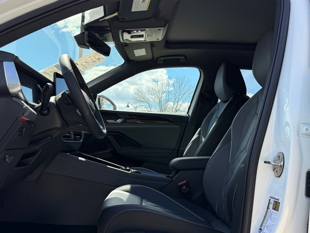 New 2026 Volkswagen Tiguan SEL R-Line AWD/4WD image 27