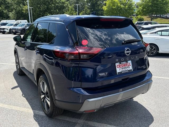 Certified 2026 Nissan Rogue SL AWD/4WD image 3