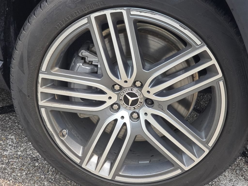 Certified 2024 Mercedes-Benz GLS 450 4MATIC image 10