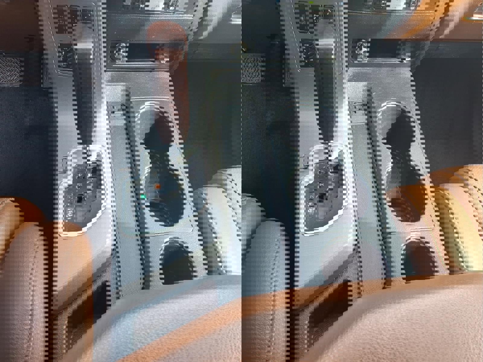 Used 2016 Toyota Sequoia Platinum image 13