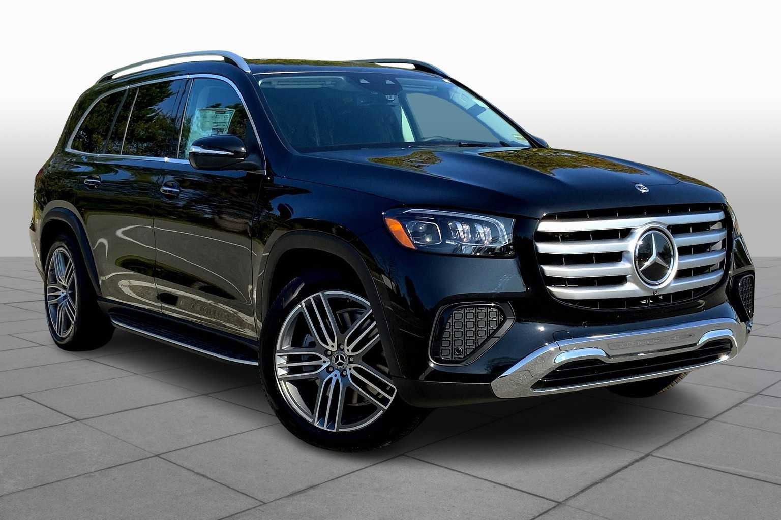 New 2026 Mercedes-Benz GLS 450 4MATIC image 2