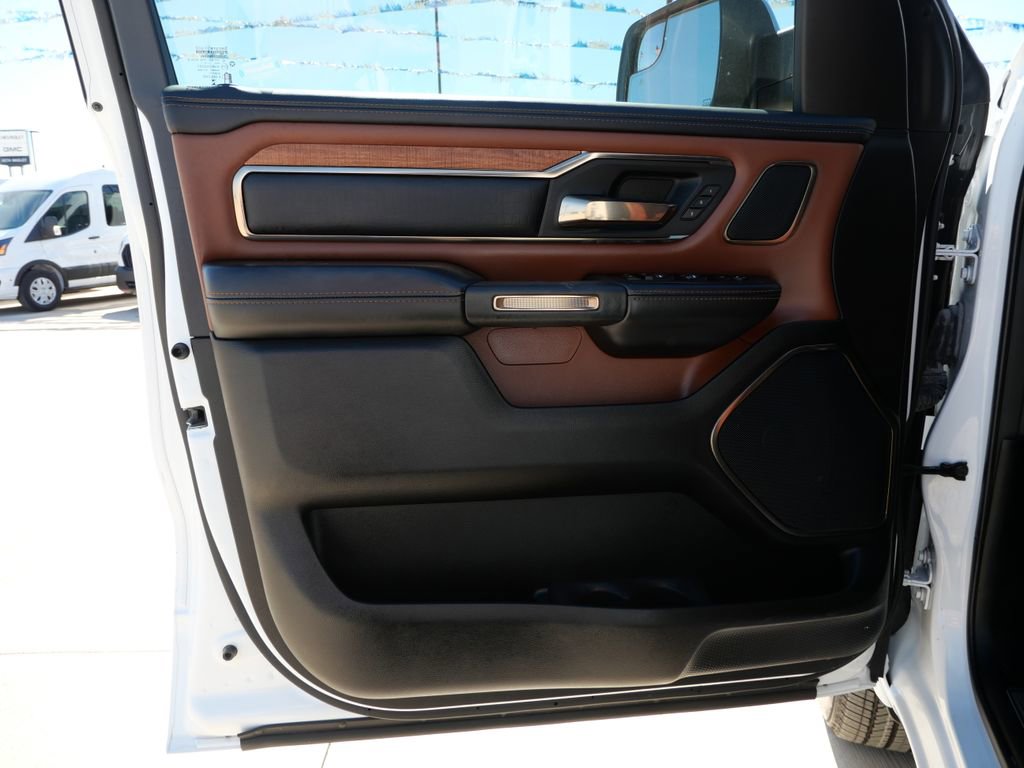 Used 2024 RAM 1500 Limited image 18