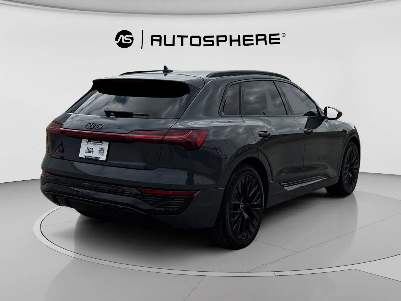 Used 2024 Audi Q8 e-tron Prestige w/ Prestige Package image 10