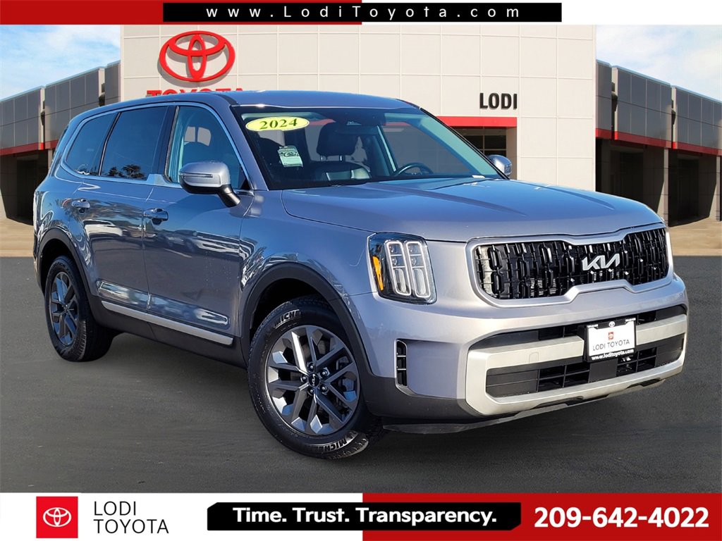 Used 2024 Kia Telluride LX