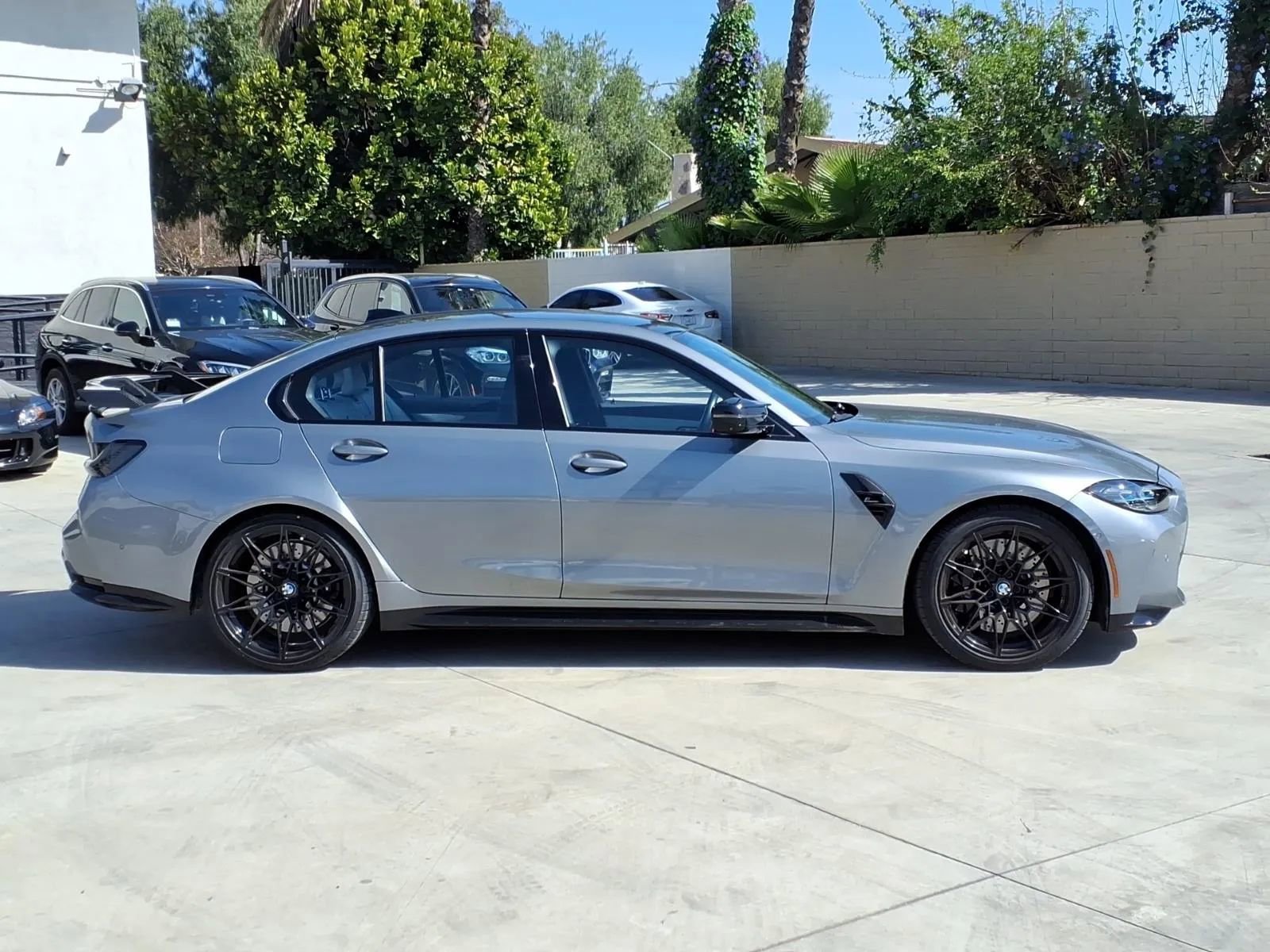 Used 2022 BMW M3 Competition w/ Executive Package AWD/4WD image 4